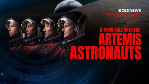 Artemis II Astronauts Share Splashdown Thrills and Peanut M&Ms in Town Hall