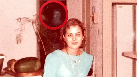 Exploring Paranormal Activity in Family Photos Through Shutter Story Gameplay