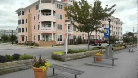 Cloud: Music Meaning and Key Details