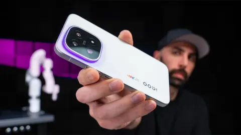 iQOO 15 Review: Snapdragon 8 Elite Gen 5, 7000mAh Battery, and M14 OLED Display Tested