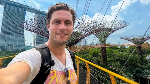 Exploring Singapore in 24 Hours: Gardens by the Bay, Sentosa, and Marina Bay Sands